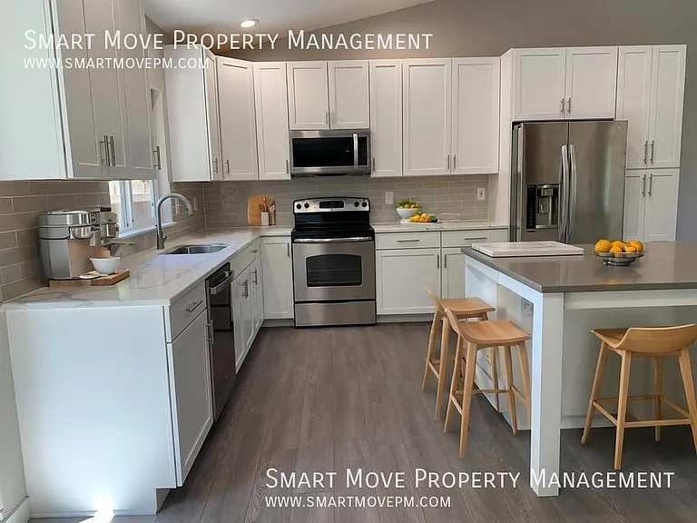 2321 E Mugo St — Photo 7