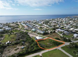 2391 Rose Ave, Saint James City, FL 33956