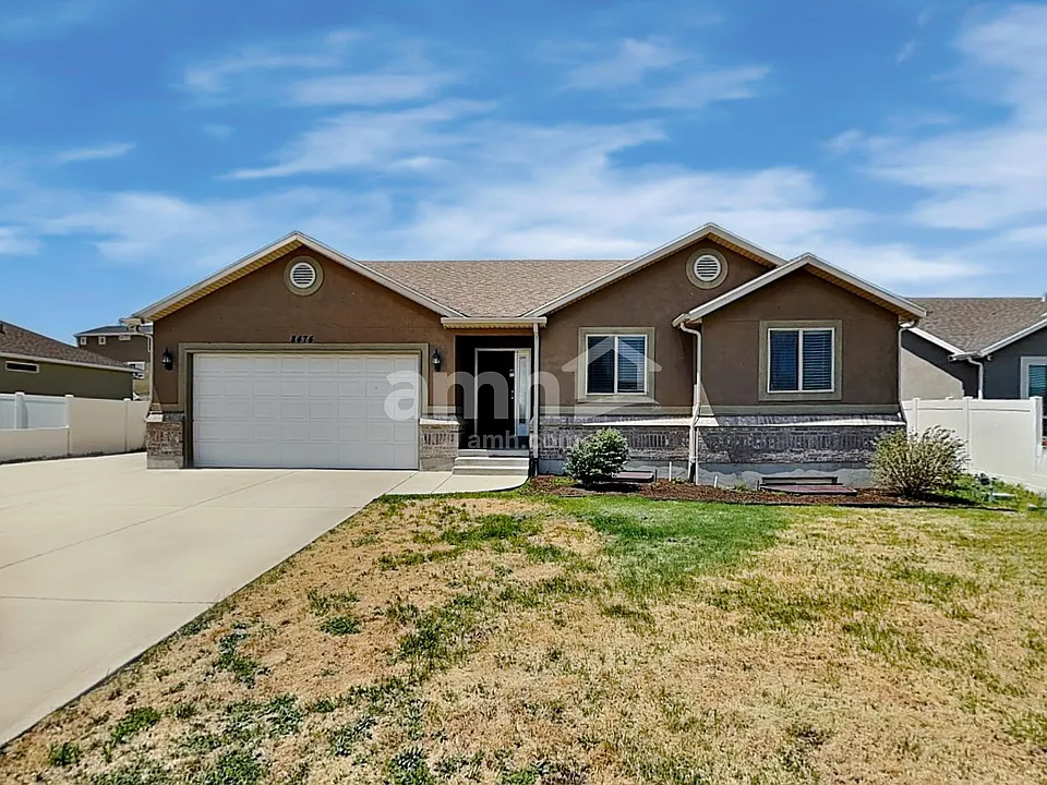8474 S Delicate Arch Dr