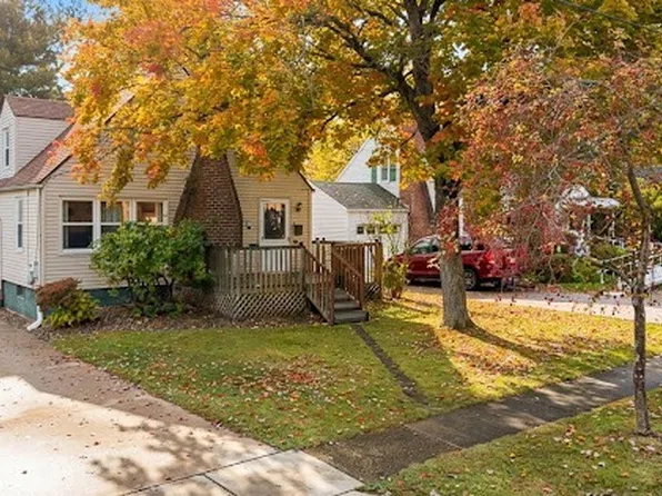 222 Stevens St, Ravenna, OH 44266