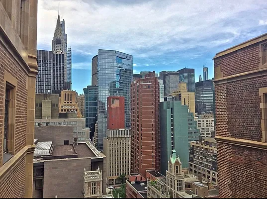 Rented by Elsie Ortiz, LREB | media 20