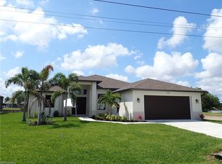 2034 NE 4th Ter, Cape Coral, FL 33909