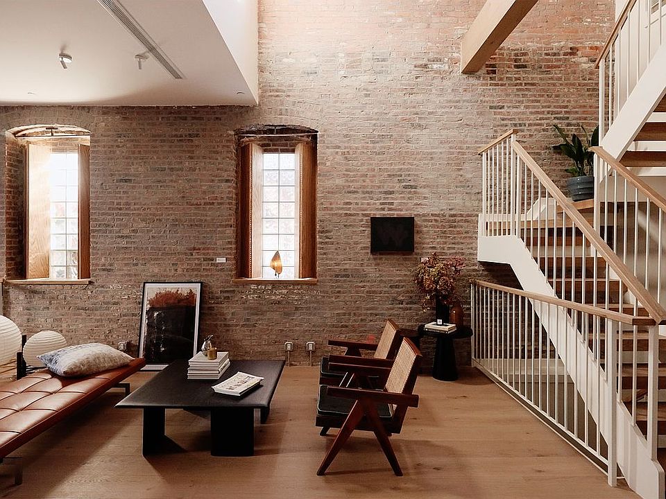 1st image of 155 Hope St #Thb