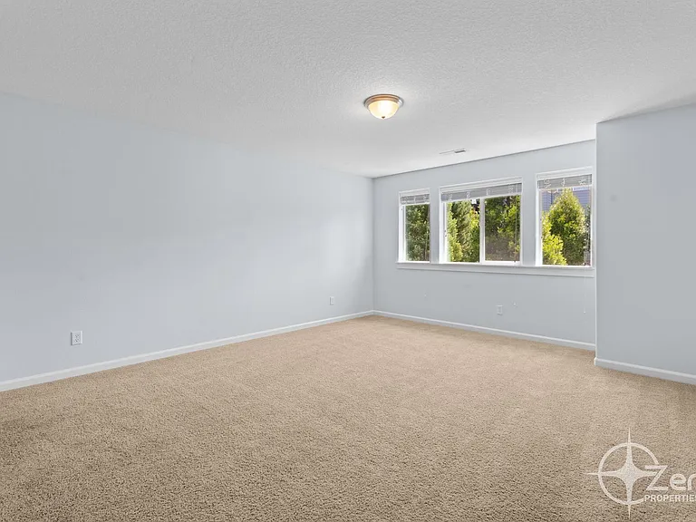 3636 NW 24th Cir — Photo 29
