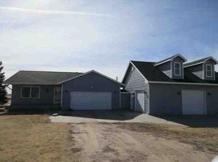 7380 Lindsay Dr, Holcomb, KS 67851