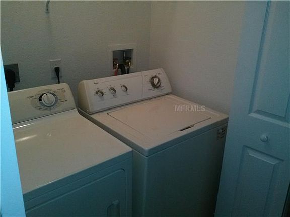 4th image of 672 Cresting Oak Cir
