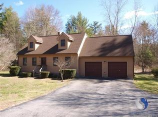 141 Black Hill Rd, Plainfield, CT 06374