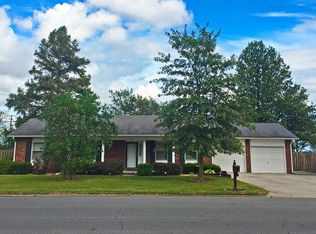 100 Ashley Dr, Sikeston, MO 63801