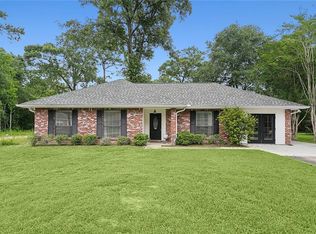 18115 Holly Ridge Dr, Hammond, LA 70403