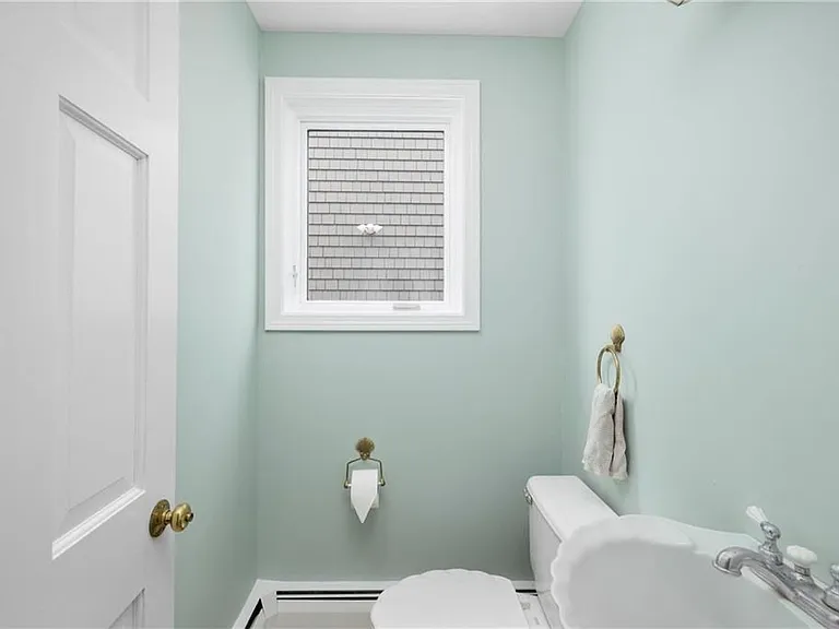 79 Boyce Ave — Photo 27