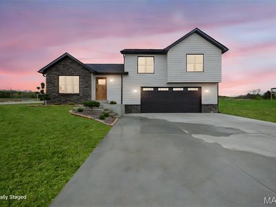 10204 Riehl Farm Dr, Potosi, MO, 63664