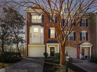 3302 Waters Edge Trl, Roswell, GA 30075