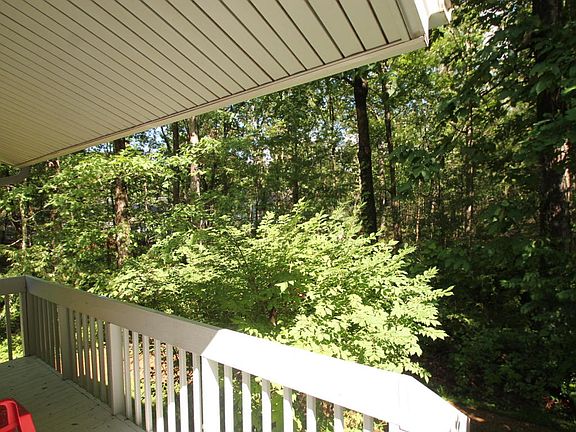 4th image of 21 Eagle Ct