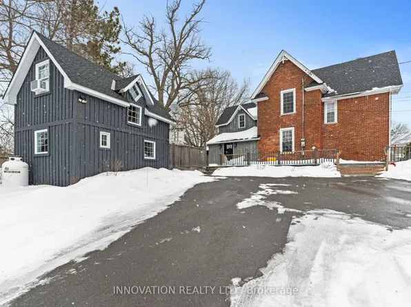 348 Donald B Munro Dr, Ottawa, ON K0A 1L0