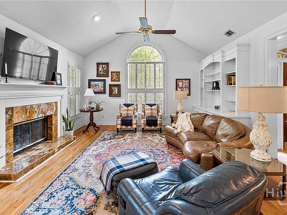5th image of 112 Pine Lakes Avenue
