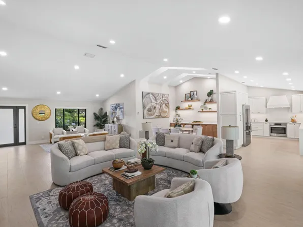 3901 NW 27th Avenue, Boca Raton, FL 33434