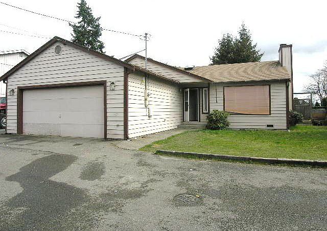 1st image of 3748 S 168th St