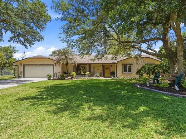 64 Pine Forest Dr, Haines City, FL 33844