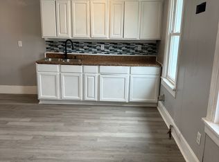 1602 W 7th St #3, Davenport, IA 52802