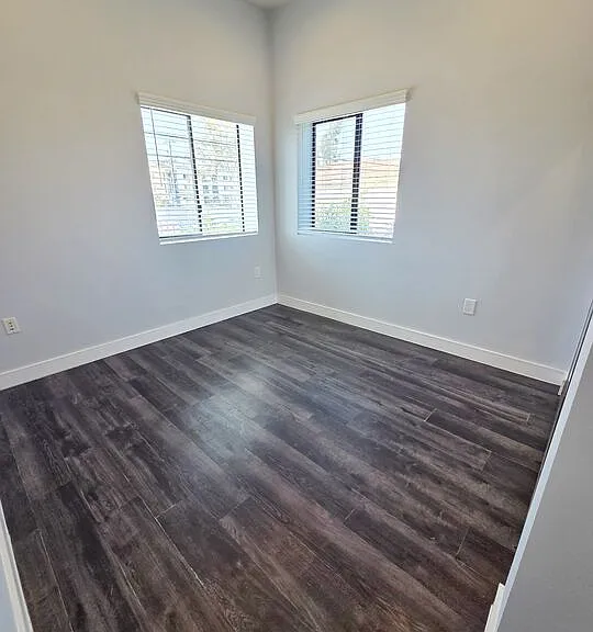 2651 S Hobart Blvd #6 — Photo 11
