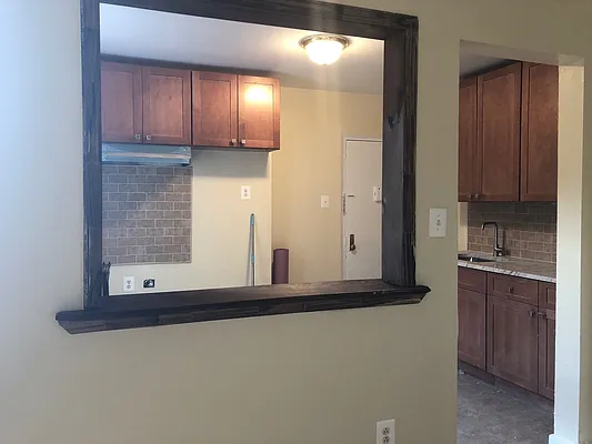 Rented by Lang Realty LLC | media 4