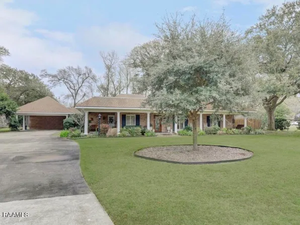 103 Flossmore Dr, Lafayette, LA 70508