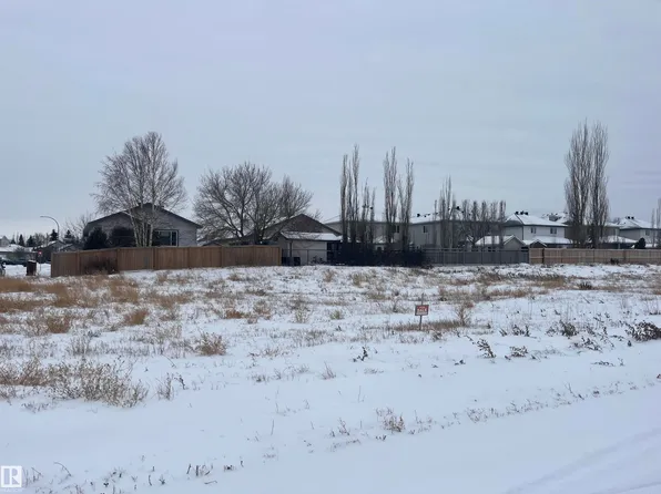 11 Dalton Line #50, Spruce Grove, AB T7X 2X8