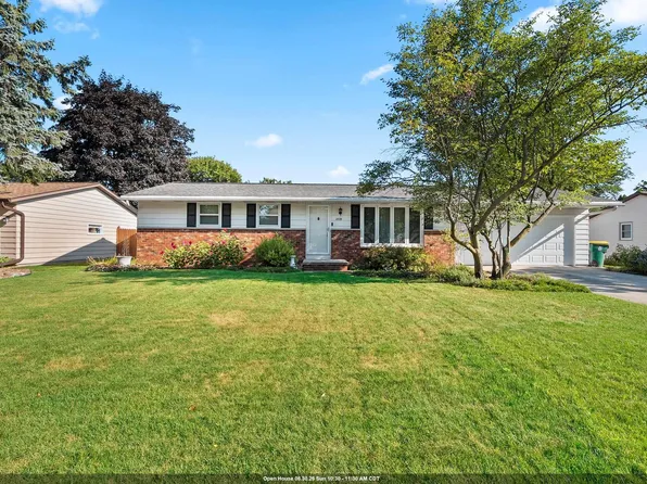 2579 Van Beek Rd, Green Bay, WI 54311