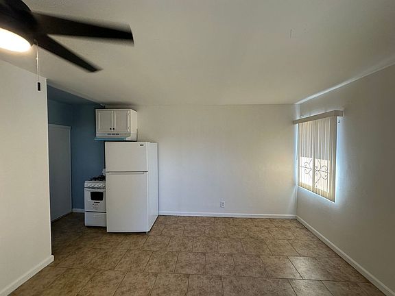 4th image of 2232 S Western Ave #1