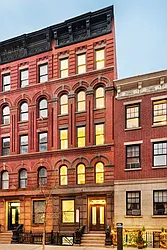 21 1/2 King Street in Hudson Square