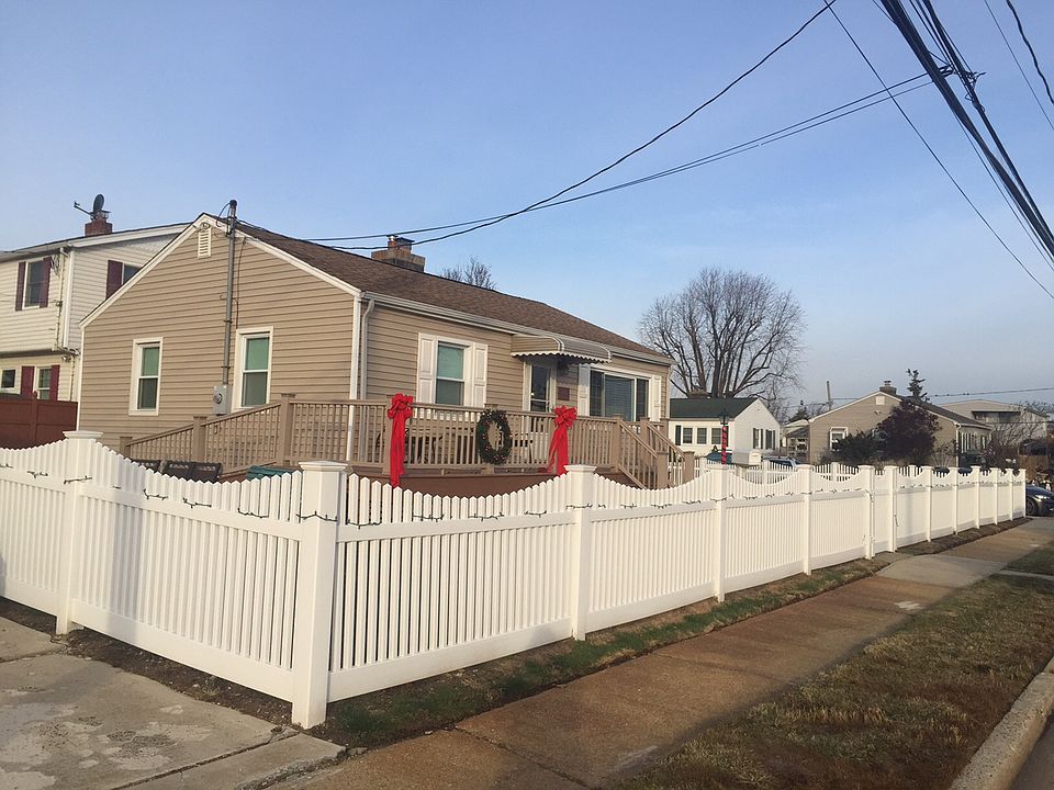 1st image of 160 Hudson Ave