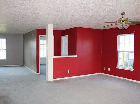 3rd image of 2587 Narragansett Way