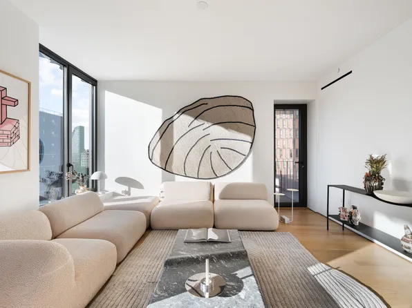 9 Chapel Street image 2 of 43