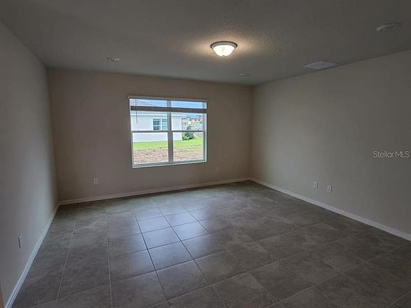 5th image of 1604 Aspen Ave