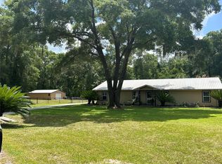 9921 NW 61st Ct, Chiefland, FL 32626