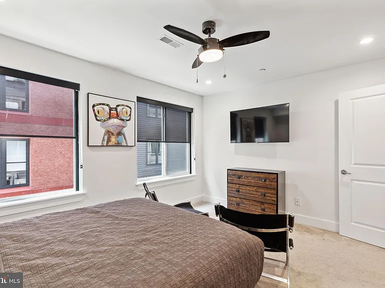 1506 N Philip St — Photo 31
