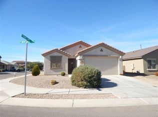 6742 S May Fly Dr, Tucson, AZ 85757