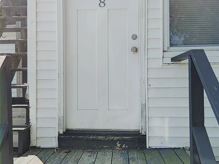 579 State St #8 — Photo 6