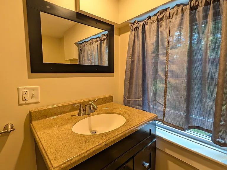 270 Richards Ave #4 — Photo 31