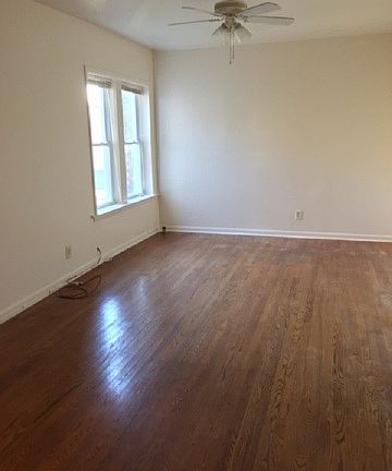 2nd image of 7520 N Damen Ave APT 3