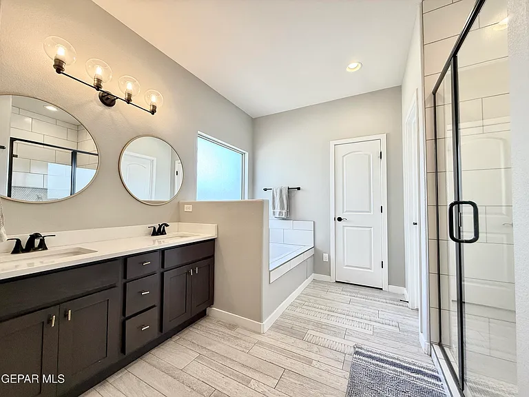 7467 Smugglers Gulch Ct — Photo 38
