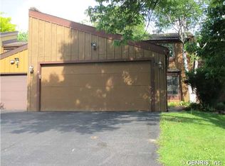 18 Pumpkin Hook, West Henrietta, NY 14586