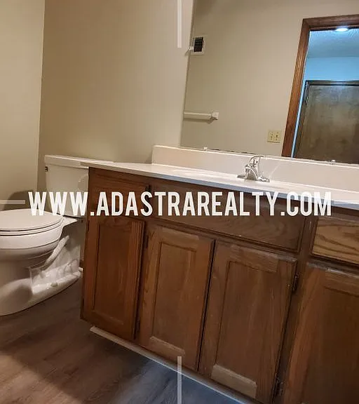 6622 W 149th Ter — Photo 6