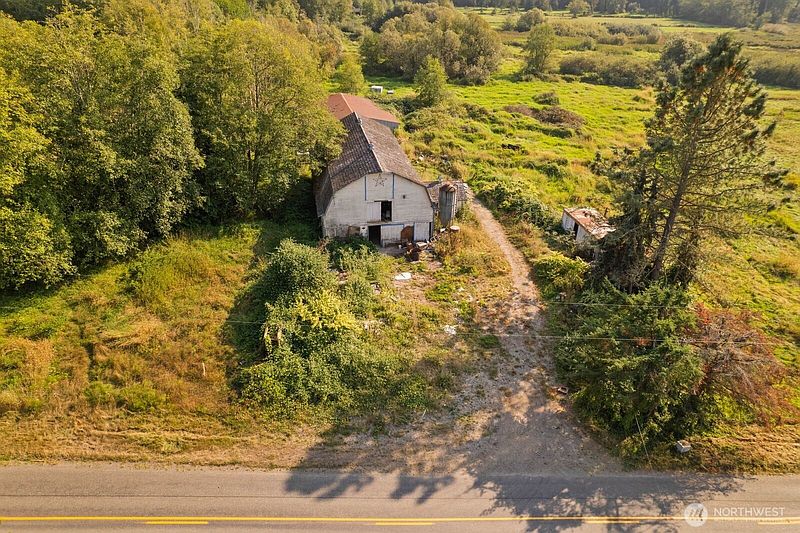 5th image of 21314 Starbird Road