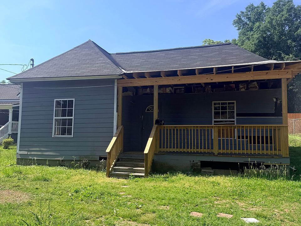1st image of 27 Reynolds St