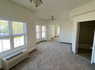 388 Shelburne Rd #207, Burlington, VT 05401