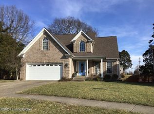 9103 Fox Chase Rd, Louisville, KY 40228