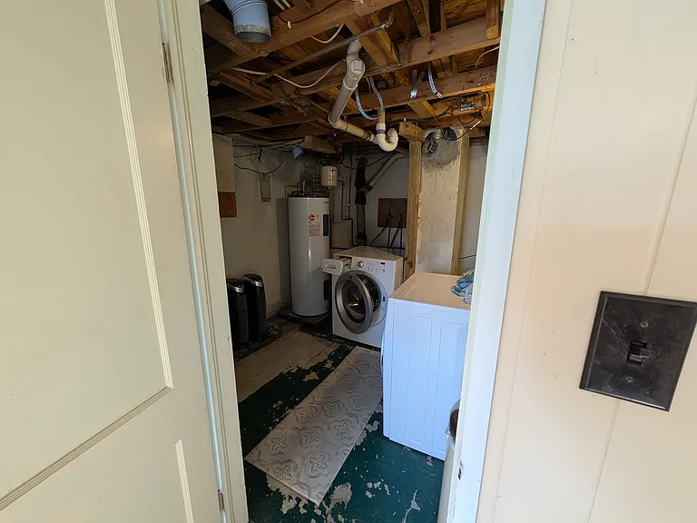 115 Lake Dr — Photo 16