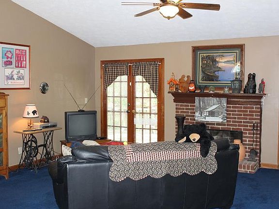 5th image of 2690 Sandstone Dr