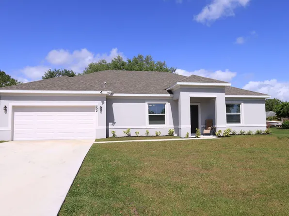 592 SW Dauphin Avenue, Port St Lucie, FL 34953